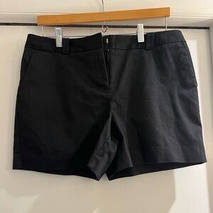 Worthington size 8 black shorts modern fit.